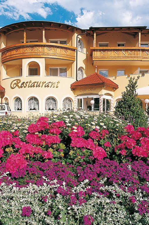 Hotel Maria Theresia ซีลันโดร ภายนอก รูปภาพ